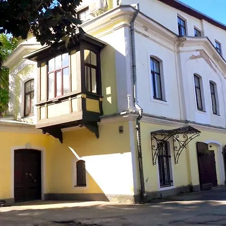 Near Telliskivi Creative With Free Parking 塔林